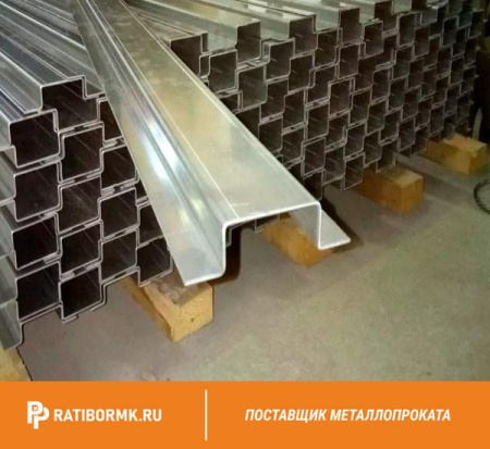 Профиль гнутый корытный 80х60х32х3 мм 09Г2С ГОСТ 8283-93